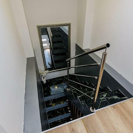 מליני Superior Apartment Nike מראה חיצוני תמונה